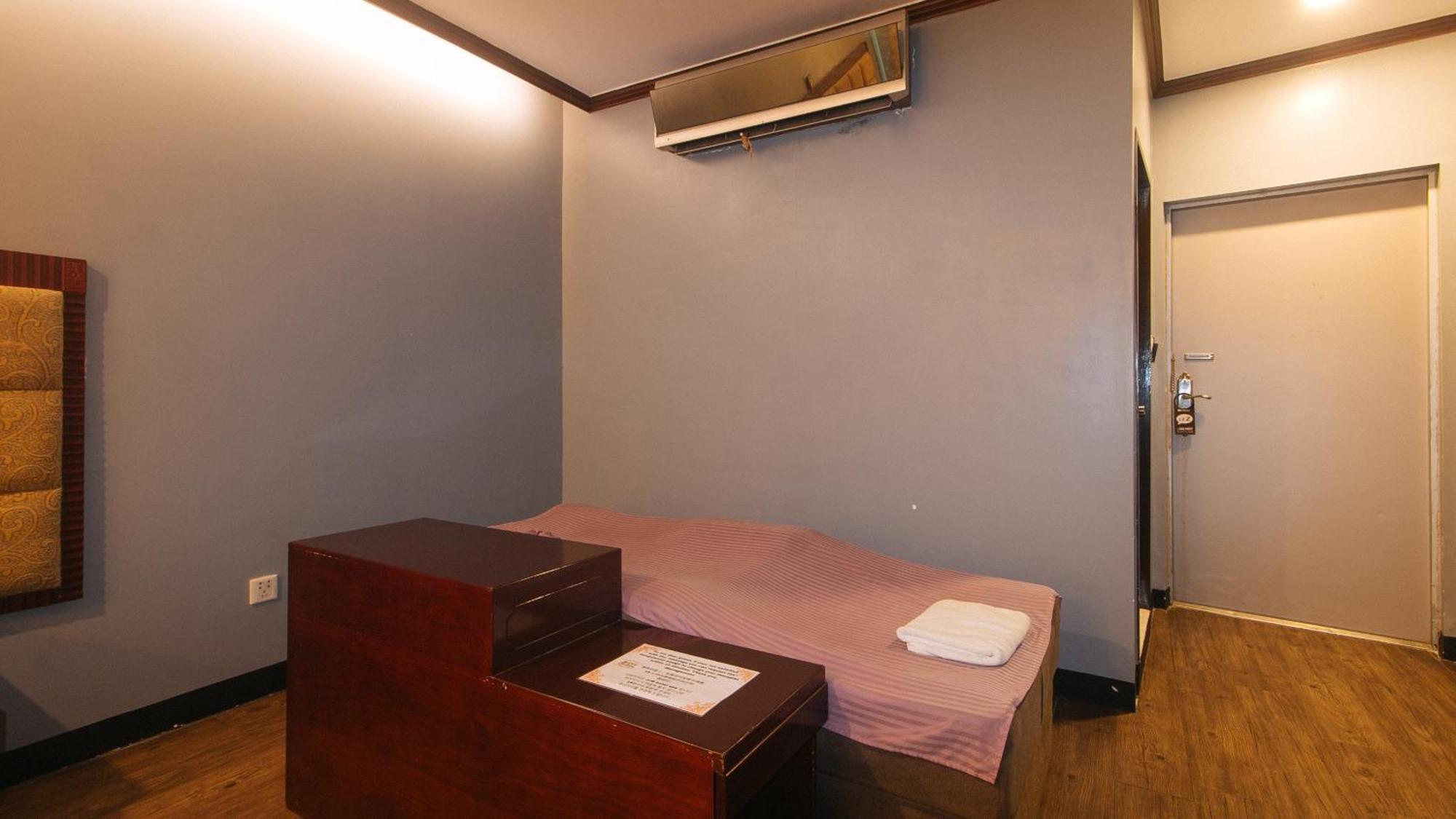Reddoorz Premium At Jjimjbang Hotel Spa Manila Quarto foto